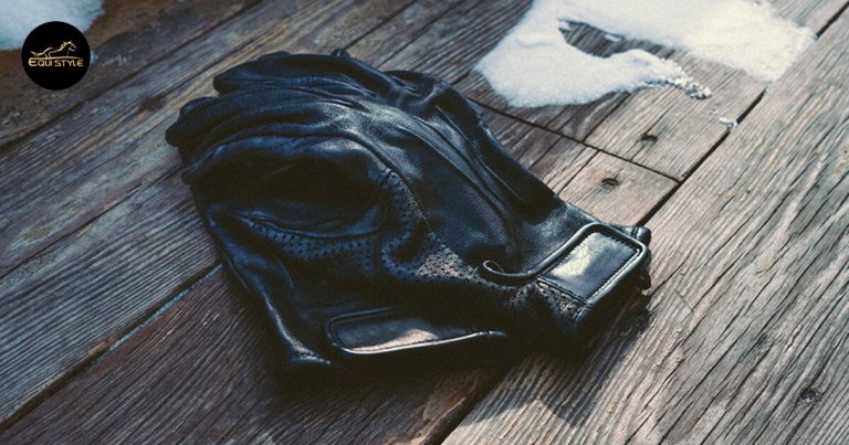 Read more about the article Bespoke Leather Gloves Wholesale: Handcrafted Luxury from Pakistan