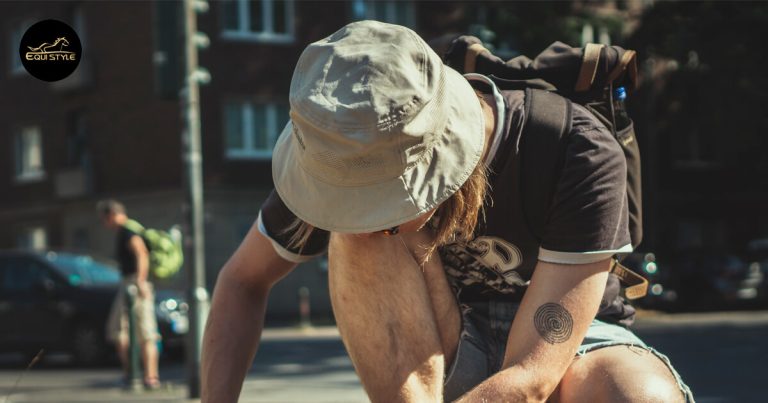 Read more about the article The Ultimate Guide To Sun Bucket Hats: Stylish & Protective Headwear for Outdoors